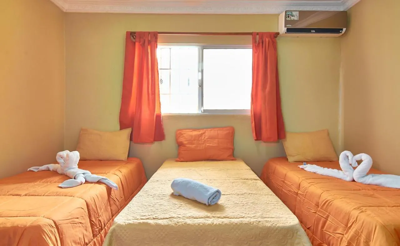 Bnb Tropical Island Aparthotel - Corales Del Sur - Santo Domingo Este La Viva
