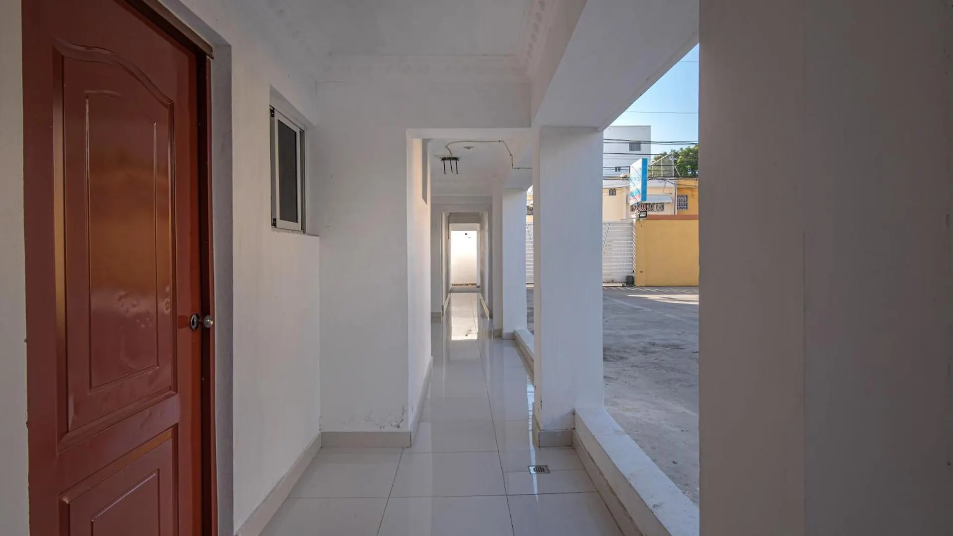 Bnb Tropical Island Aparthotel - Corales Del Sur - Santo Domingo Este La Viva