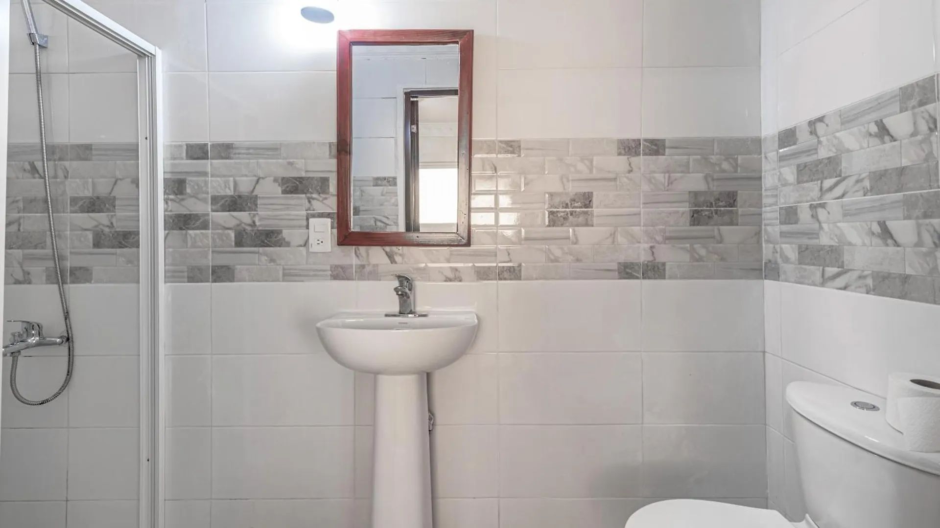 Bnb Tropical Island Aparthotel - Corales Del Sur - Santo Domingo Este La Viva 0*,